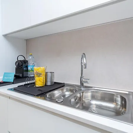 Beguest Retiro Da Guia شقة *