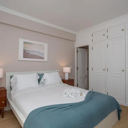 Beguest Retiro Da Guia Apartment