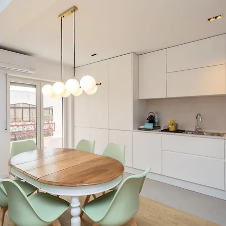 Beguest Retiro Da Guia * كاسكايس