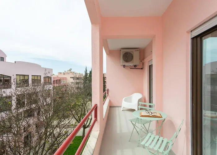 Beguest Retiro Da Guia Кашкайш